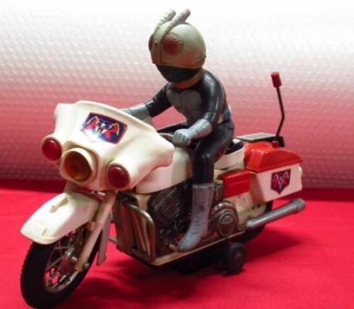 ヨネザワ 仮面ライダー サイクロン号