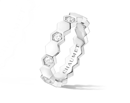 Bee de Chaumet 「ビー ドゥ ショーメ」コレクション リング ホワイト